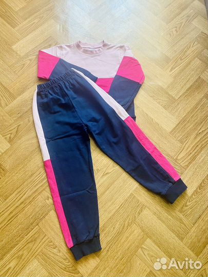 Спортивный костюм