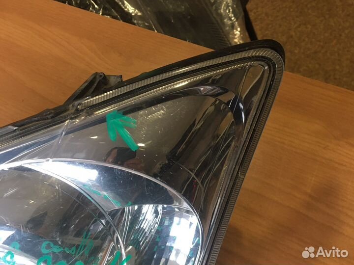 Фара левая для Toyota Corolla E12 2001-2007