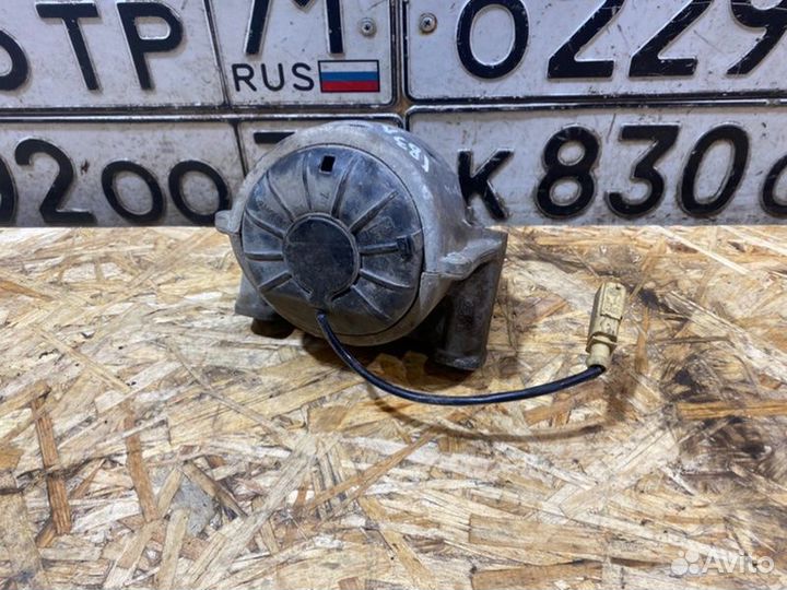 Подушка двигателя Audi A5 купе 2.0 2010