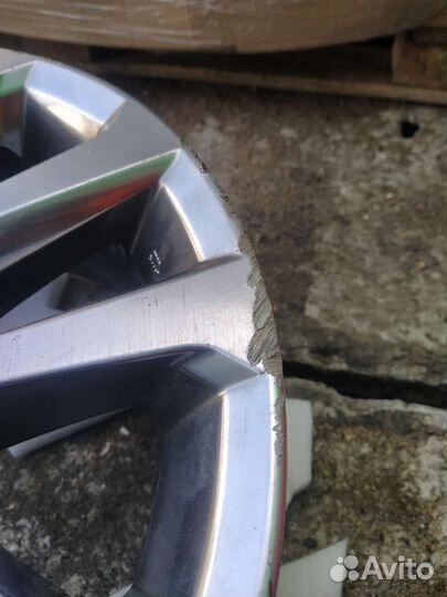 Диск литой r18 Toyota land cruiser 150