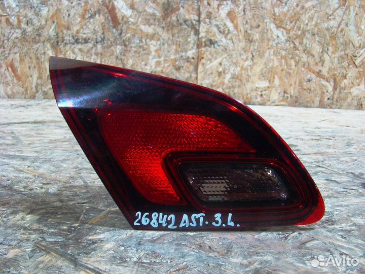 Opel Astra J Фонарь задний внутренний левый