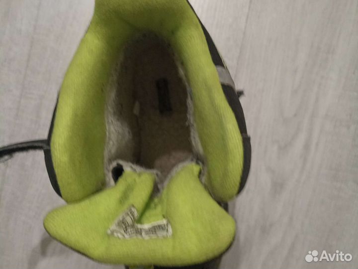 Зимние ботинки