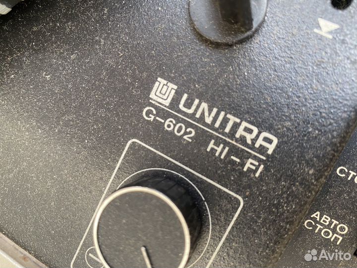 Виниловый проигрыватель