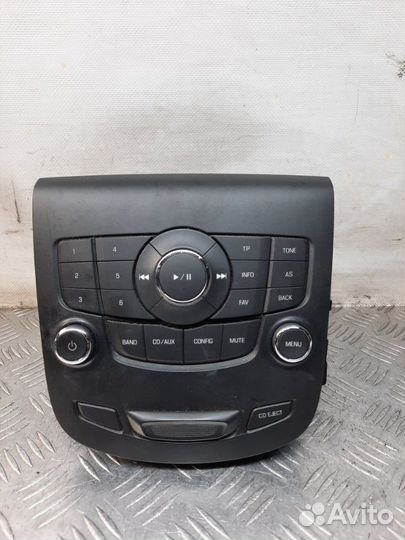 Блок управления магнитолой Chevrolet Orlando
