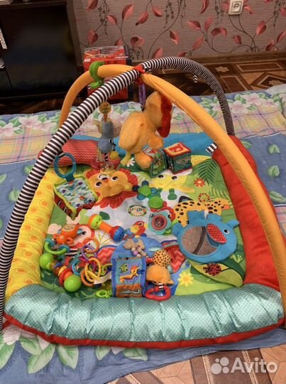 Развивающий коврик mothercare