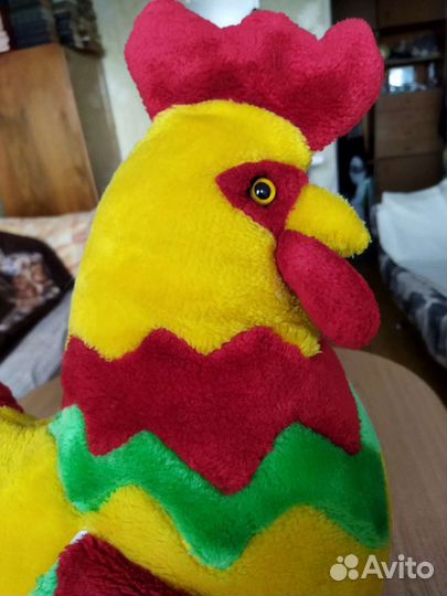 Петушок игрушка в домике
