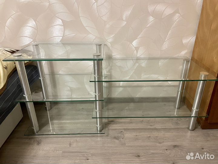 Стеклянная подставка под телевизор и технику