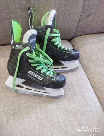 Коньки хоккейные детские