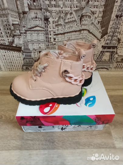 Ботинки на девочку 23 размер