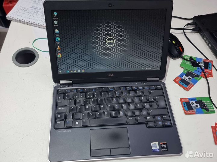 Ноутбук Dell Lattitude E7240