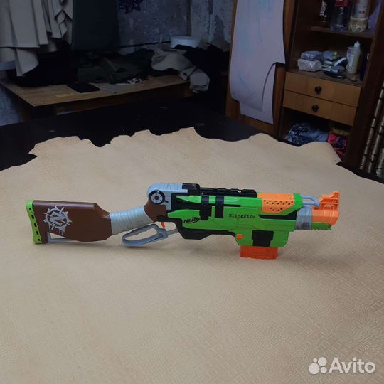Бластер Nerf Зомби слингфайр
