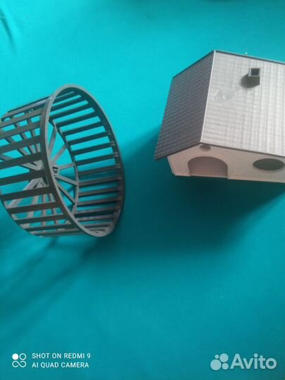 Колесо и домик для хомяка