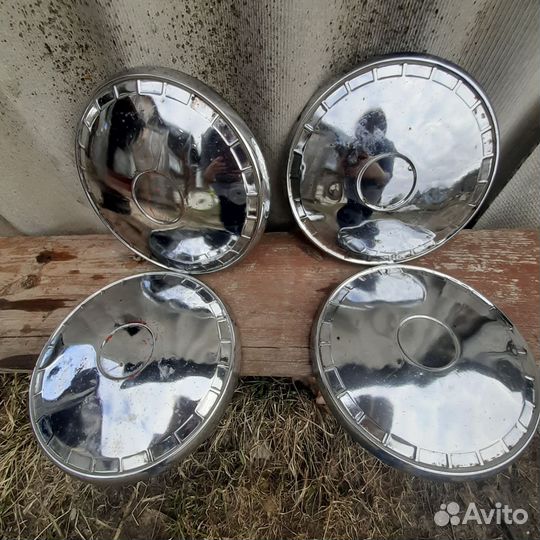 Колпаки хром на Ваз 2103 r13