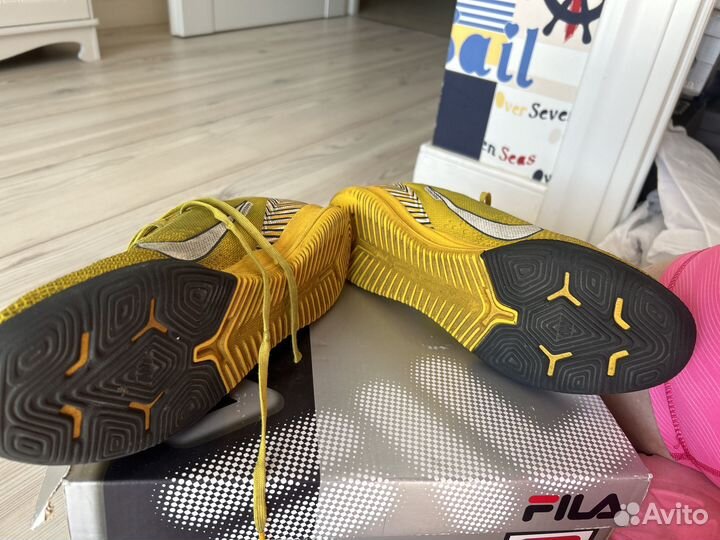 Бутсы футзалки Nike 25 см размер41