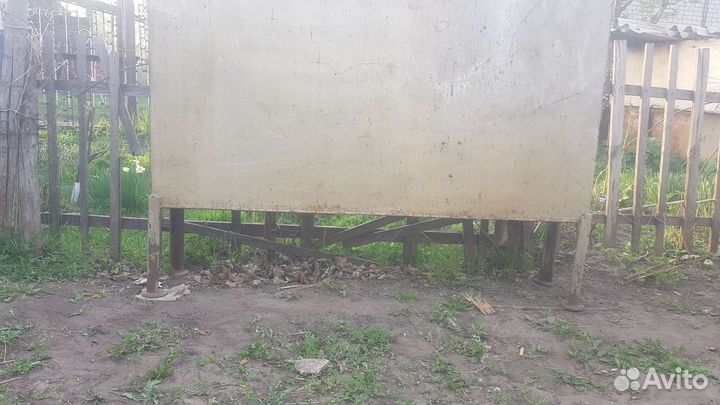 Бак для воды металлический