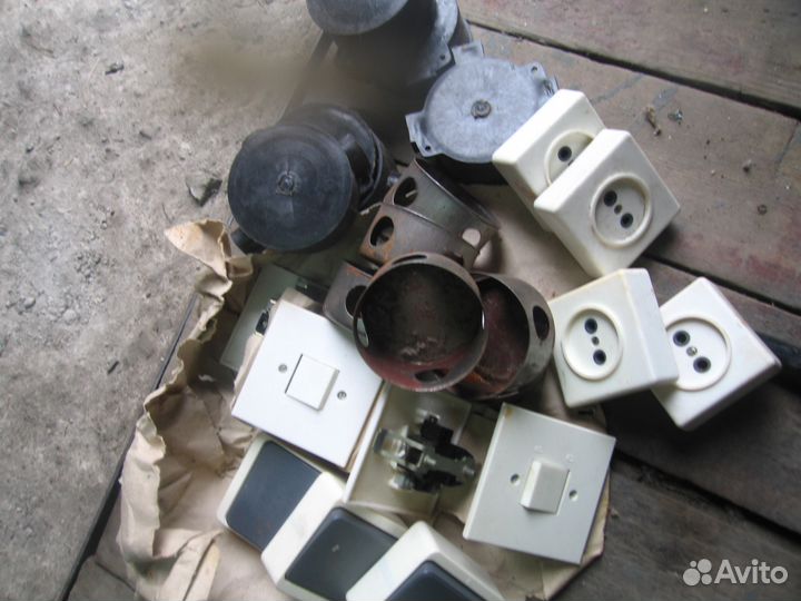 Комплект Выключатели и розетки