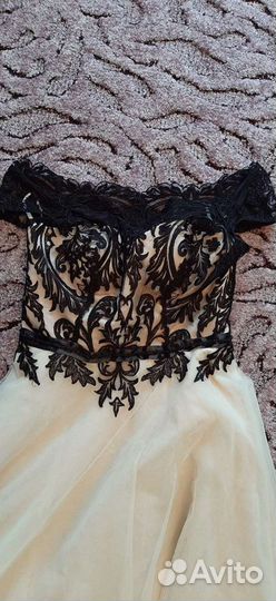 Платье на выпускной,на пышный банкет с корсетом