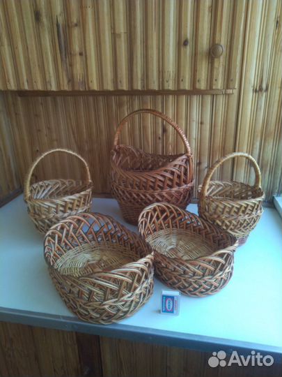 Корзинка плетенная