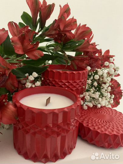 Ароматическая свеча ручной работы 