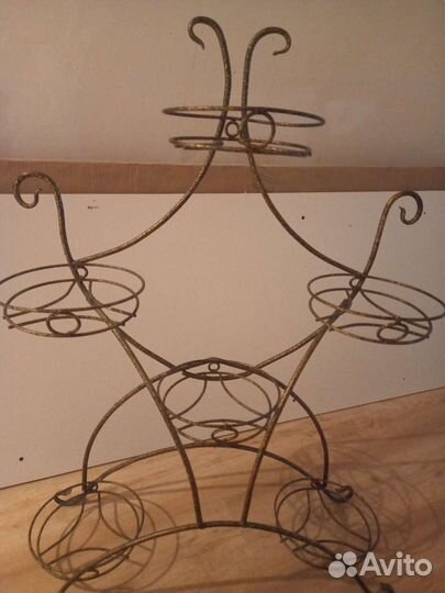 Подставка для цветов