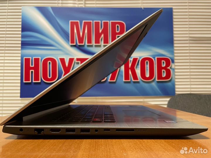 Игровой ноутбук Lenovo / 17 дюймов / в идеале