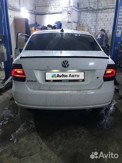 Volkswagen Polo 1.6 МТ, 2010, 281 000 км