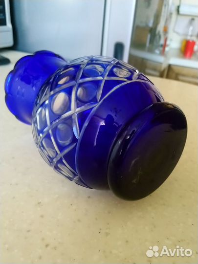 Ваза для цветов синее стекло