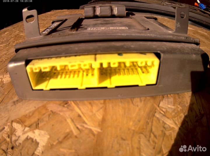 Блок управления двигателем для Mazda 626 GE 2л