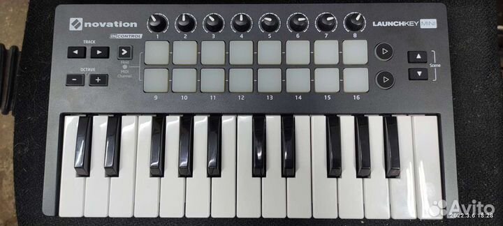 Midi-клавиатура Novation launchkey mini mk2