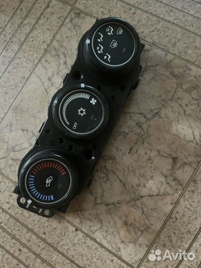 Блок управления климатом lancer 10