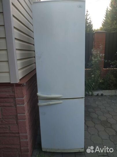 Холодильник атлант бу