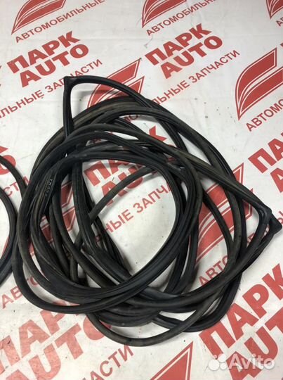 Уплотнители Hyundai Tucson 2007