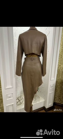 Костюм из экокожи Elladakate