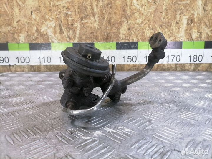 Клапан EGR Nissan Maxima a32