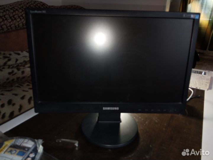 Монитор Samsung 19 дюймов