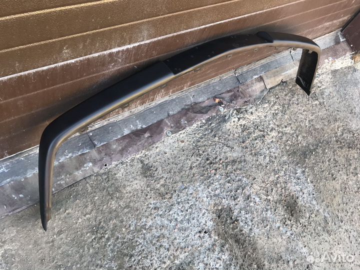 Накладка переднего бампера Mercedes W124 E500