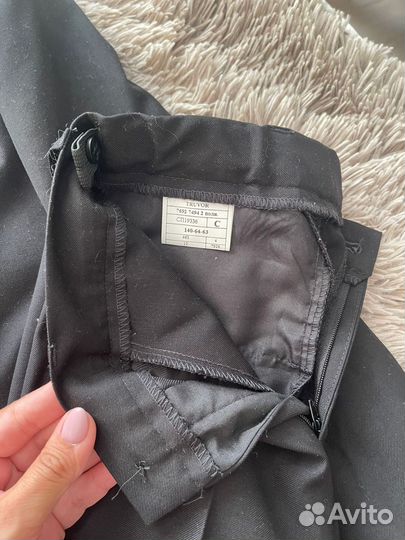 Школьный костюм для мальчика 134 новый