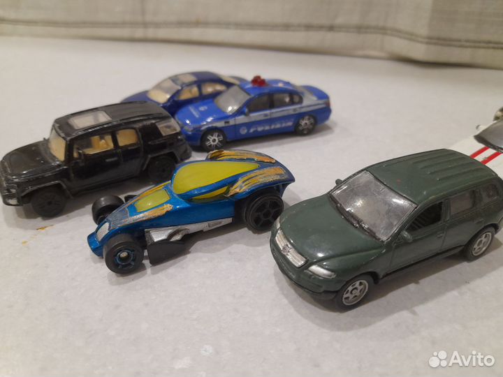 Модельные машинки