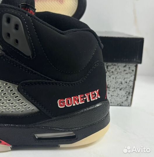 Nike air Jordan 5 retro gore tex