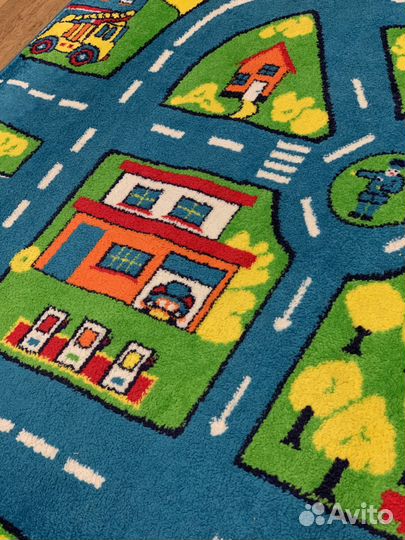 Продаю ковер детский с дорогой