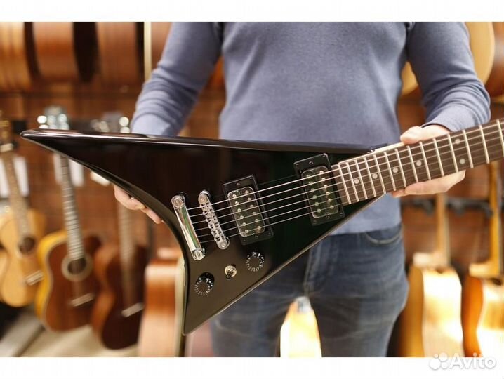 Caraya E233BK электрогитара 