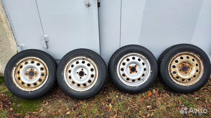 Nokian Tyres Hakkapeliitta 7 185/65 R15 92T