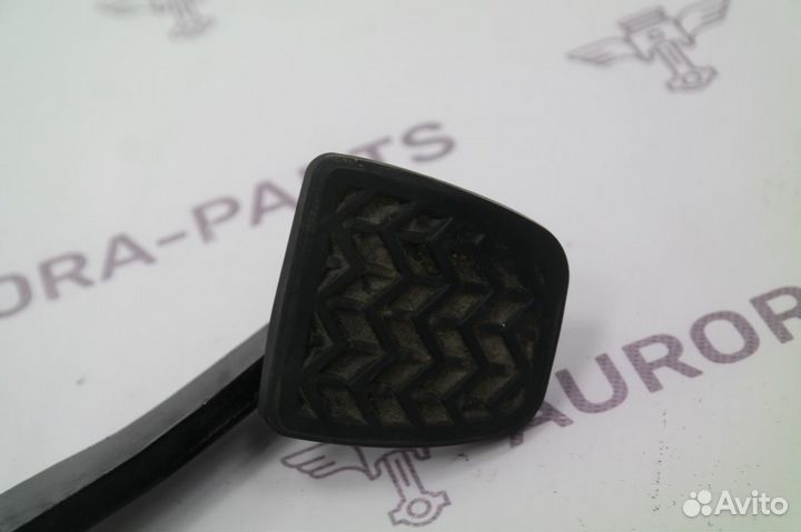 Педаль тормоза Land Cruiser Prado (150) 2017