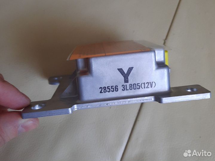 Блок airbag 285563L825, 28556-3L825