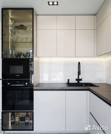 Кухонный гарнитур на заказ от фабрики