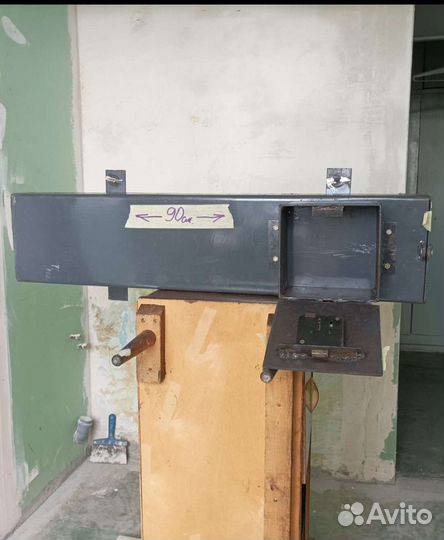 Железный сейф б/у