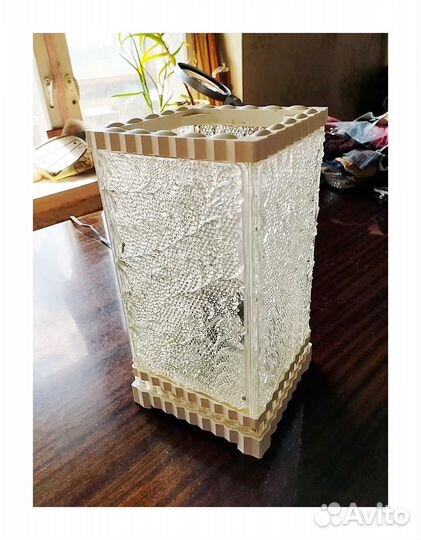 Светильники настольный и настенный бра