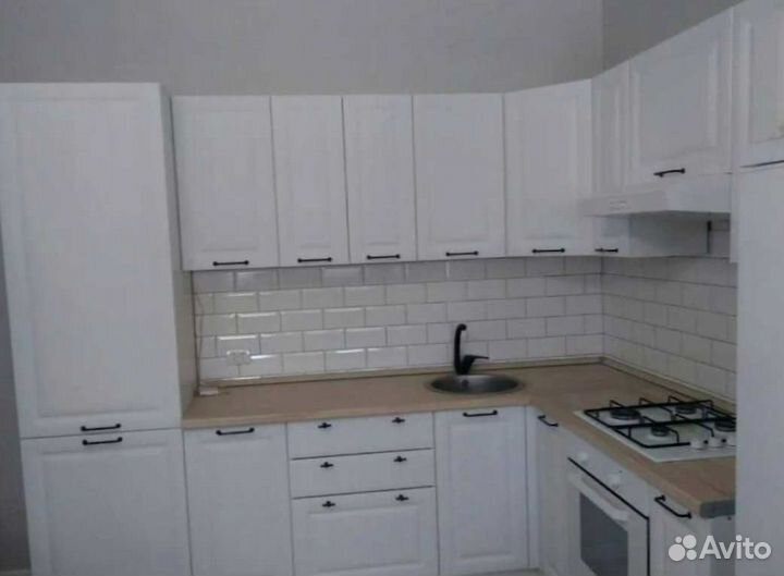 Кухонный гарнитур новый