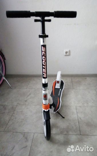 Двухколёсный самокат Scooter Sport 230 новый