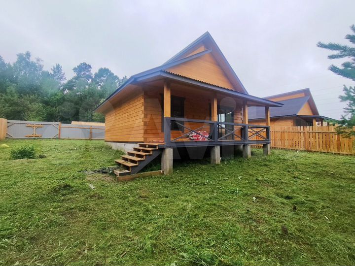 Дом 100 м² на участке 5 сот.